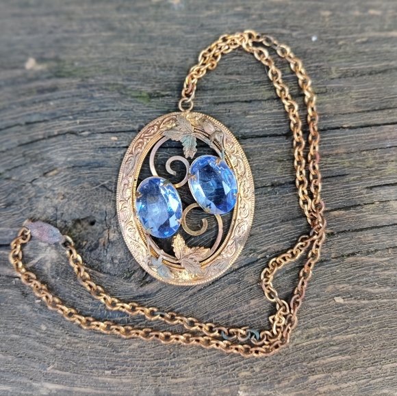 Antique Victorian Czech glass floral pendant necklace - Picture 10 of 10